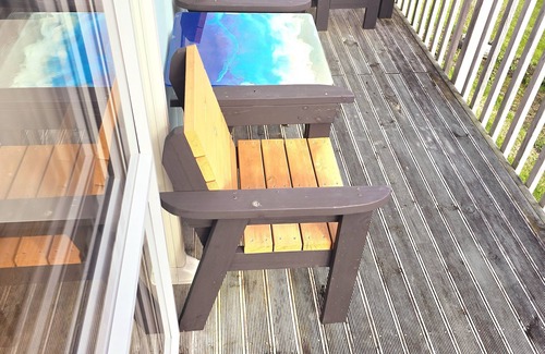 Opononi Cabin | Cosy Opononi cabin with gorgeous ocean views - relaxation bliss!