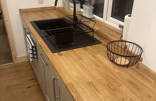 Wrexham House | Cosy place near Wrexham City Centre and the famous Racecourse Ground