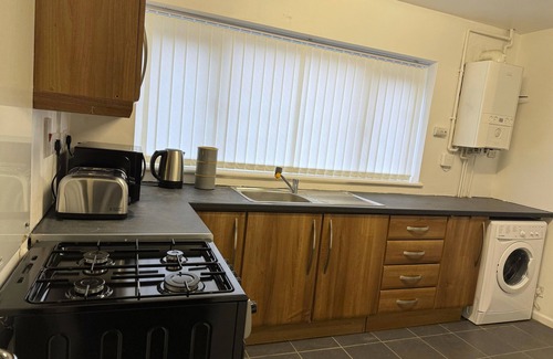 Manchester House | Cosy & Quiet House close to Etihad and City Centre.