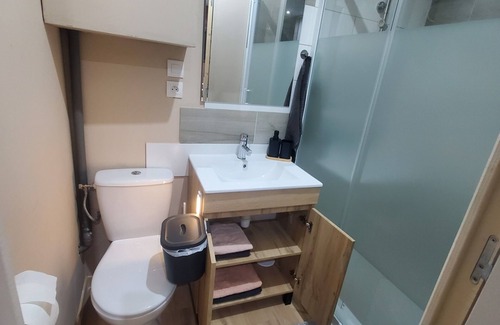 Kirrwiller-Bosselhausen Apartment | Cosy, quiet studio in Kirrwiller near the station