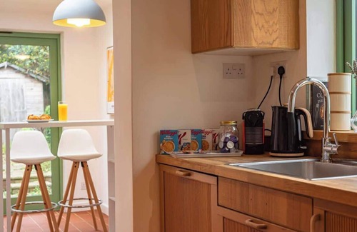 Reading House | Cosy Reading Home - Superfast WiFi, Private Garden