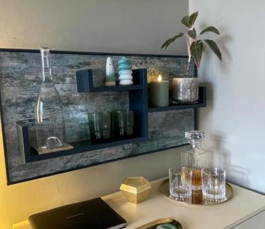 Trafford House | Cosy Room In homestay