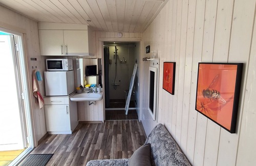 Noyers Bed & Breakfast | Cosy Room with Private Garden & Parking, Wi-Fi, TV, Near Orleans Forest