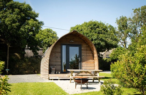 Saint Erth Praze Cabin | Cosy Rural Cabin in the Cornish Countryside