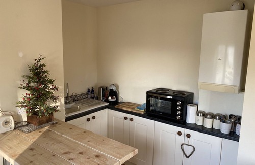 Pontefract Cottage | Cosy Stable Conversion Between Sheffield & Leeds