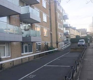 East Putney Apartment | Cosy studio flat, great location!