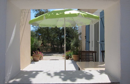 Laroque-des-Alberes Apartment | Cosy studio 2 pers., parking, 2 terraces, wifi