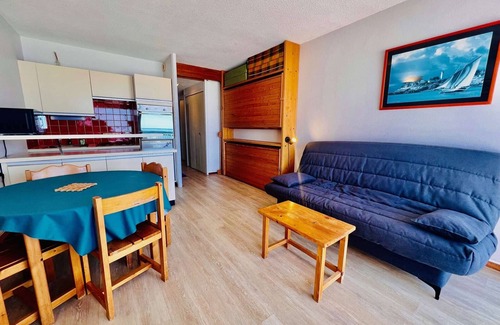 Quiberon Apartment | Cosy studio in Quiberon, 27m², 1st floor, 3 pers, pets allowed, parking