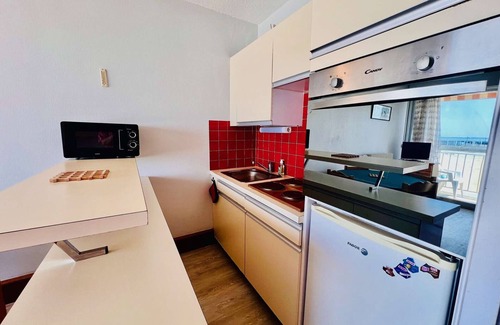 Quiberon Apartment | Cosy studio in Quiberon, 27m², 1st floor, 3 pers, pets allowed, parking