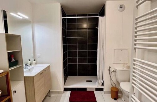 Le Blanc-Mesnil Apartment | Cosy studio - Paris & CDG