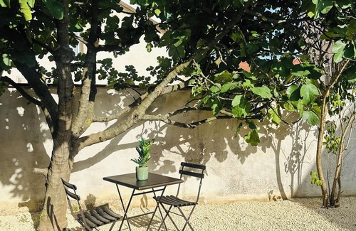 Chassieu Apartment | Cosy studio with outdoor – Lyon Eurexpo Stadium