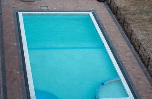 Riruta Apartment | Cosy studio with Swimming Pool, Free Parking