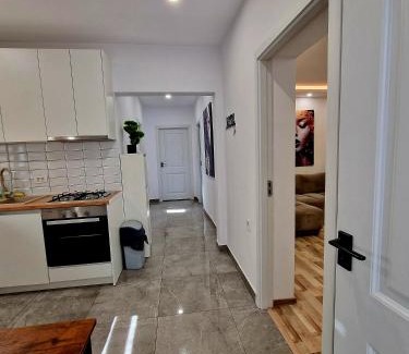 Vaslui Apartment | Cosy Vibe 2