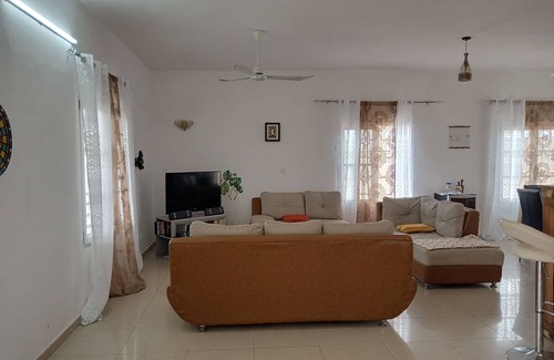 Abomey-Calavi House | Cotonou: House with garden