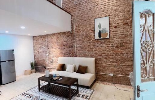 Hang Trong Apartment | Cotta Room 1 Lv 1 Br in Terracotta House
