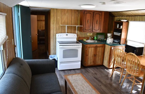 Sauble Beach Cottage | Cottage #15 - Private Access to Sauble Beach