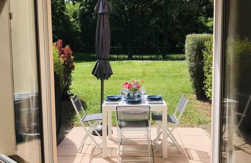Ploemel House | Cottage/2 BEDROOMS/4/5 pers/pool/golf/calm