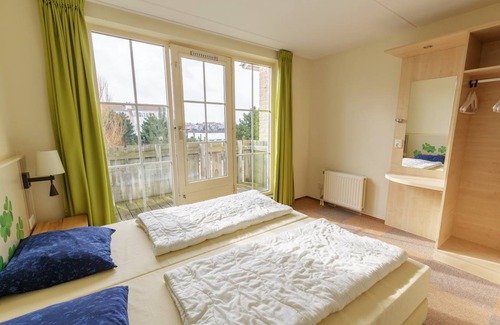 Ouddorp Cottage | Cottage ∙ 2 bedrooms ∙ 4 guests