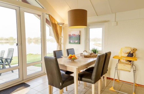 Municipality of Emmen Cottage | Cottage ∙ 3 bedrooms ∙ 5 guests