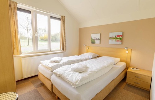 Municipality of Emmen Cottage | Cottage ∙ 3 bedrooms ∙ 5 guests