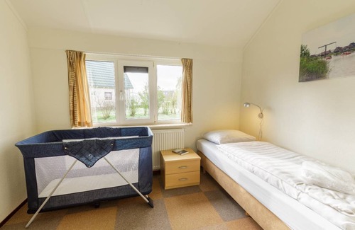Municipality of Emmen Cottage | Cottage ∙ 3 bedrooms ∙ 5 guests