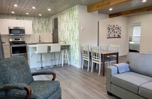 Sooke Cottage | Cottage 4& 5 with Waterfront and Beach Access