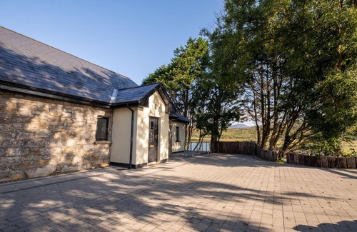 Cashel Cottage | Cottage 424 - Cashel - sleeps 6 guests in 3 bedrooms