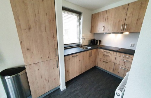 Ewijk Apartment | Cottage at recreation park `De Groene Heuvels`