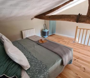 Saint-Michel-Mont-Mercure House | Cottage Authentique avec Mezzanine proche du Puy duFou