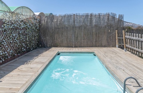 Conil de la Frontera Cottage | Cottage 'Casita de Ana' with Private Pool, Wi-Fi and Air Conditioning