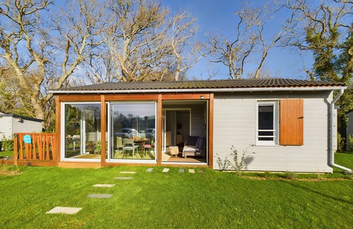 Pont-l'Abbe Ski Chalet | Cottage for 4 - Residence with pool