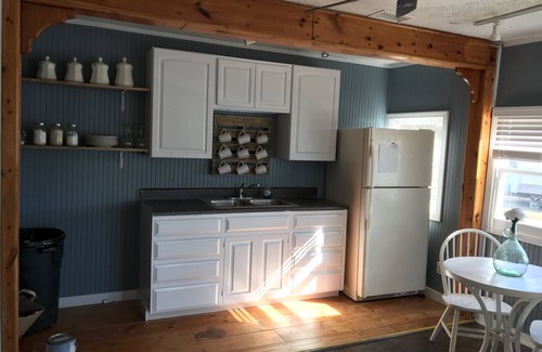 Ocracoke Cottage | Cottage, great for a couple or small family.