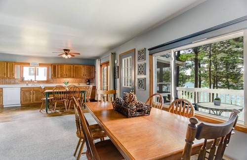 Wautoma Cottage | Cottage House on Little Hills Lake; Beach, Pier, Kayaks, Paddleboards & more