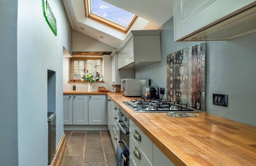 Buxton Cottage | Cottage in Buxton near Peak District Trails