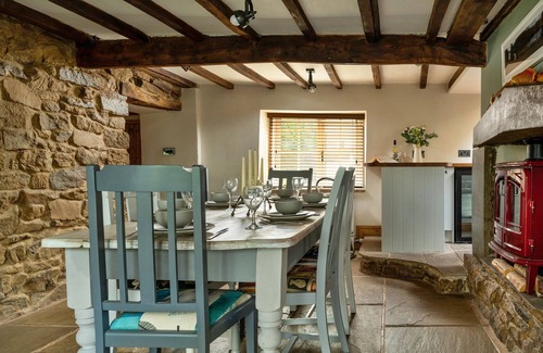 Buxton Cottage | Cottage in Buxton near Peak District Trails