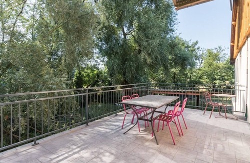Corre Cottage | Cottage in Corre with balcony, Wifi, Bicycle Friendly Label