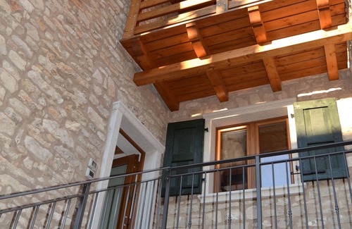 Castelletto House | cottage in the countryside in a quiet village for a relaxing holiday