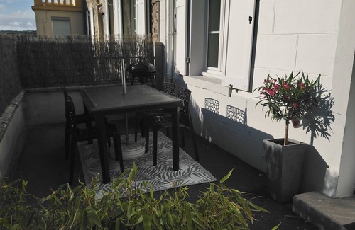 Portbail House | Cottage in the center of portbail