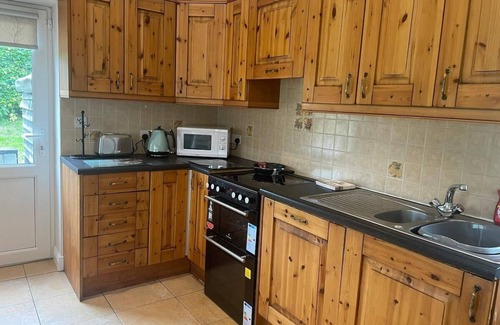 Dublin Cottage | Cottage in the Dublin mountain