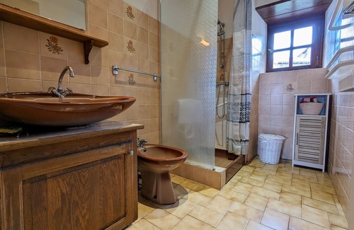 Saint-Ilpize Cottage | Cottage in the heart of the medieval village of Saint-Ilpize