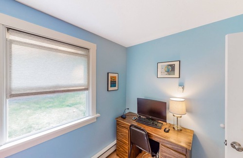 Otter Creek House | Cottage in the middle of Acadia with great deck - near trails, town & beaches
