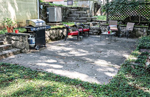 Bardstown House | "Cottage In The Rye" in the Bourbon Capital of the World