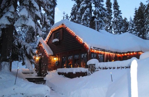 Sunnyside Bed & Breakfast | Cottage Inn At Lake Tahoe