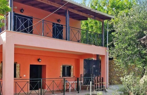 Korakades House | Cottage, Korakades