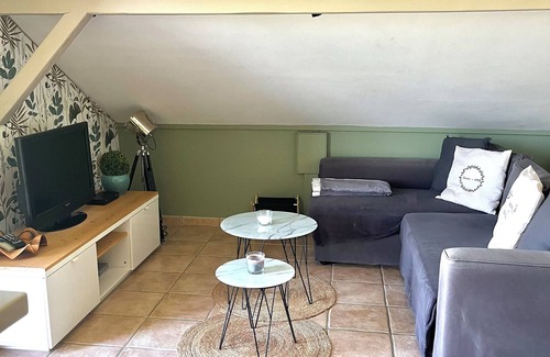 Bonlieu Apartment | Cottage life below in the heart of the lakes region