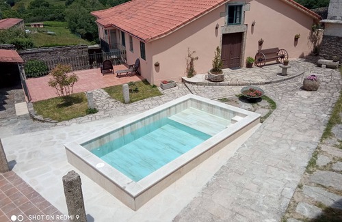 Forcarei Villa | Cottage near the Rías Bajas and Santiago