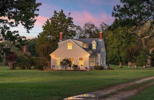 Charles City House | Cottage on Capital Trail | 2BR | Incredible Views