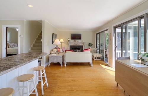 Moon House | Cottage on Hudgins Creek looks out Stutts Creek to the Chesapeake Bay