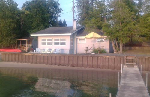 Boyne City Cottage | Cottage on Lake Charlevoix near Boyne City, 2nd best lake in USA! Shore Station