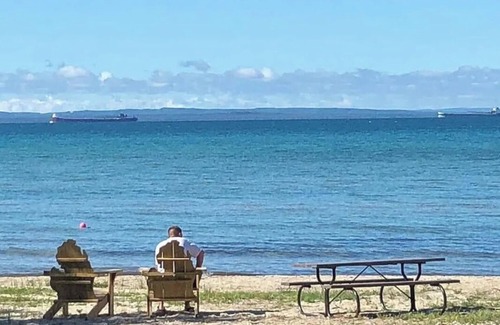 St Ignace House | Cottage on Lake Michigan minutes from Mackinac Island Ferry